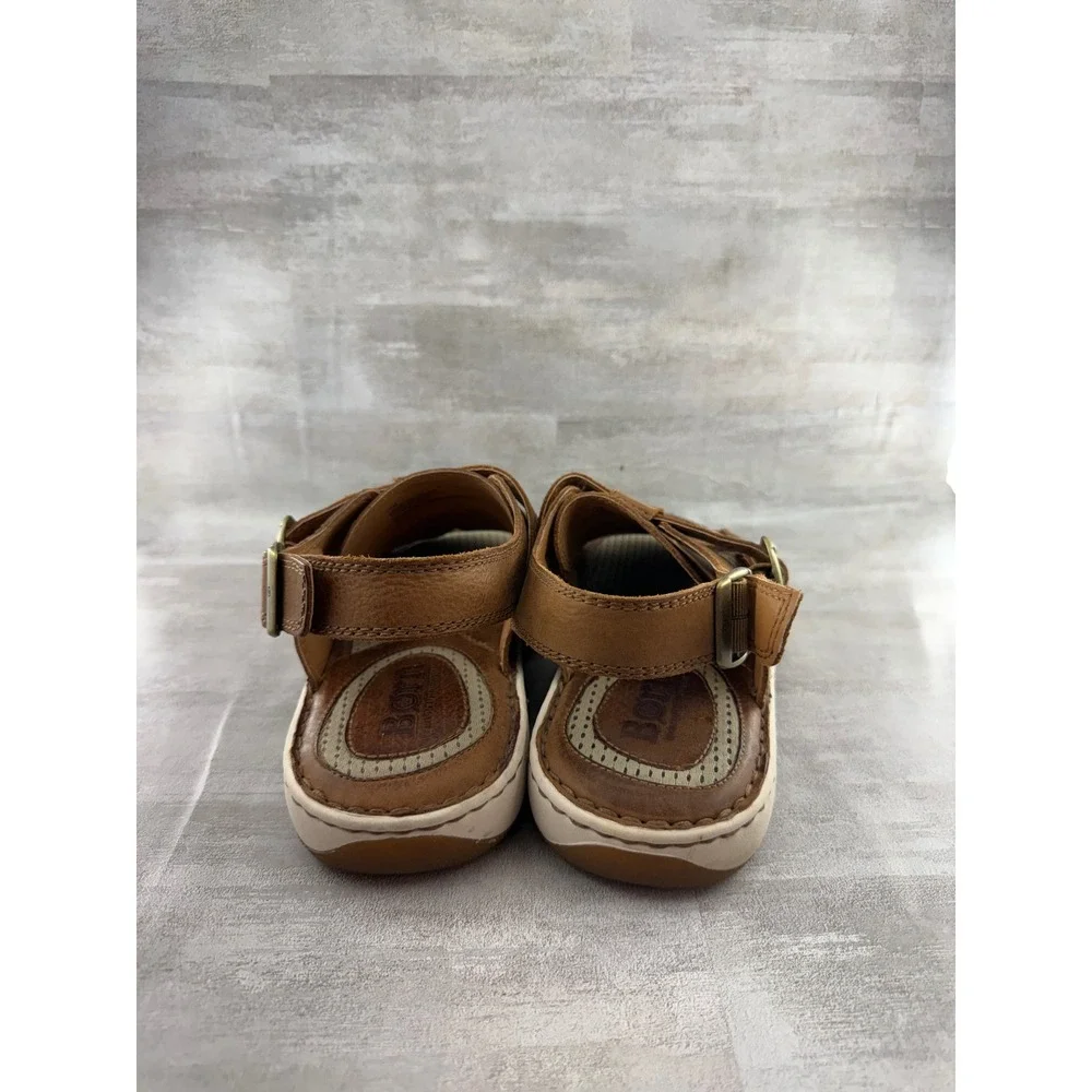 Born Khela Men Sz 10M Tan Leather Fisherman Sandals Strappy Buckle Shoes
